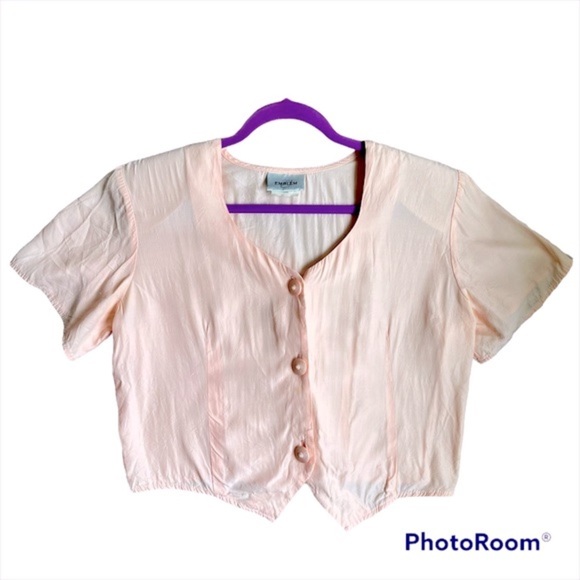 Vintage cream cropped button down blouse - size medium - Picture 1 of 7